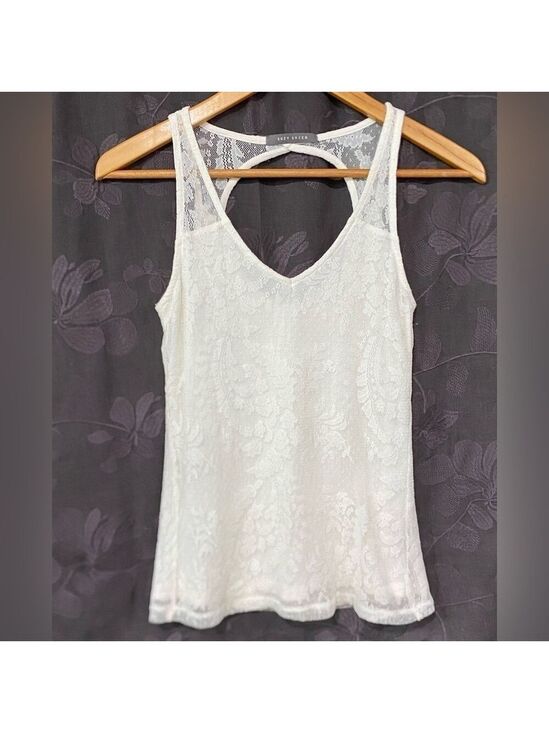 Suzy Shier Tops - Racerback Lined Lace Tank Open Back Deep V-Neck Size Small Suzy Shier
